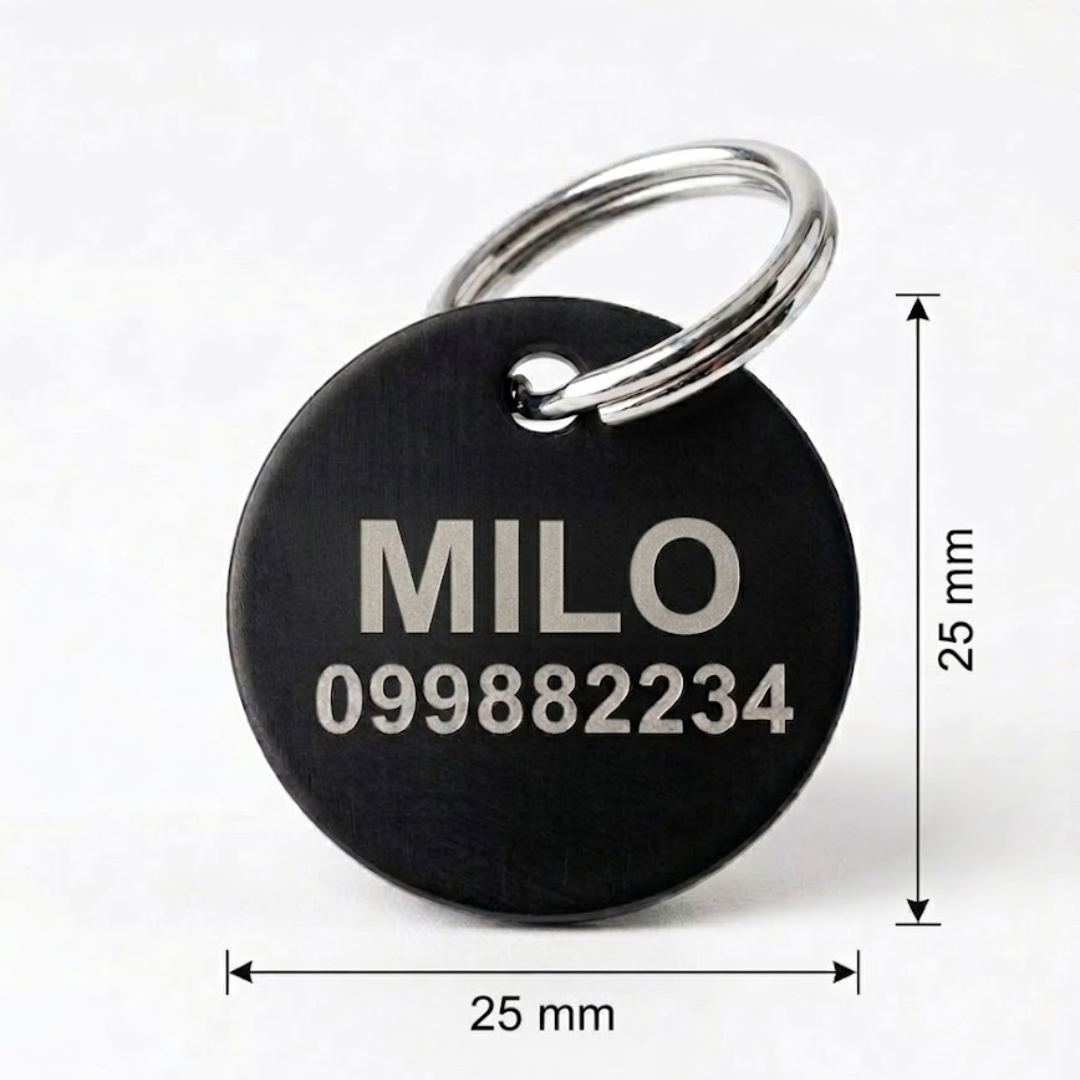 Chapita 25x25mm Negra